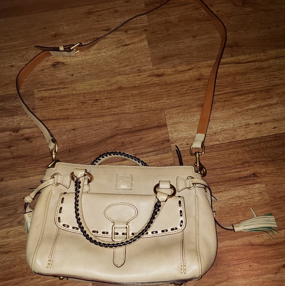 Dooney & Burke labeled vintage purse